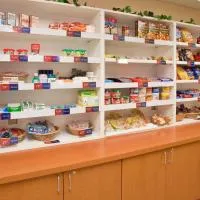 Candlewood Suites Olathe by IHG, hotel di Olathe