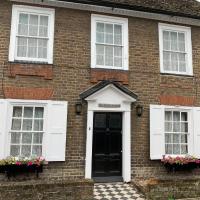 Ye Olde House, hotel in Shepperton