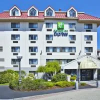 Holiday Inn Express Boston-Waltham by IHG, hotel di Waltham