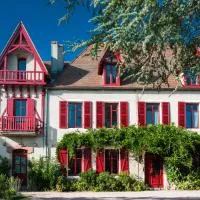 Au Puy Des Vérités, Hotel in Lapalisse