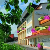 Zum Weissen Lamm, hotell i Rothenberg