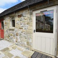 Country Cottage with Hot Tub - pre-heated for your arrival