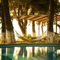 Flisvos Seaside Apartments