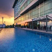 Siam Mandarina Hotel - Free BKK Airport Shuttle, отель в Лат-Крабанге