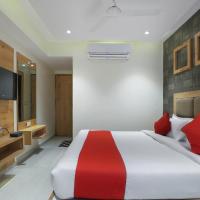 Sky Stays Rose Gold, hotel near Vadodara Airport - BDQ, Vadodara