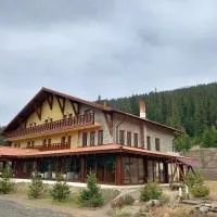 Pensiunea Colț din Rai – hotel w mieście Tău Bistra
