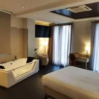 Hotel Puerta del Arco, готель у місті Tudela de Duero