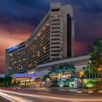 Dusit Thani Manila - Multiple Use Hotel: Manila şehrinde bir otel