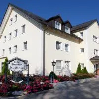 Au in der Hallertau에 위치한 호텔 Hotel Abenstal