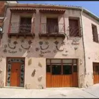 Casa Rural El Taller De Benito, hotel u gradu Cañamero