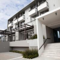 Atlantic Beach Hotel, hotel u gradu Melkbosstrand