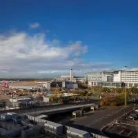 Radisson Blu Manchester Airport, hotel a Hale