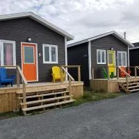 Burnt Cape Cabins، فندق في Raleigh
