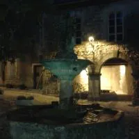 Fenêtre sur vue, hôtel à Saignon