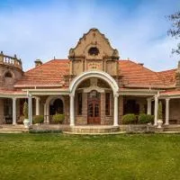 Welgeluk Feather Palace, hotel di Oudtshoorn