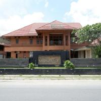 RedDoorz Plus at Hotel Srikandi Kendari, hotel near Wolter Monginsidi Airport - KDI, Kendari