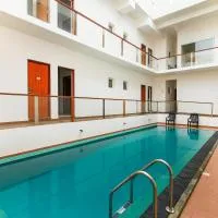 Meth Suites, hotelli kohteessa Epamulla