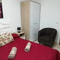 Citadel View Studio Penthouse, hotel sa Kerċem