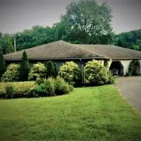 WINNIE'S BED & BREAKFAST, hotel sa Lawrenceburg