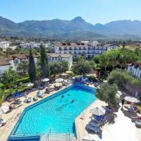 The Ship Inn Hotel, ξενοδοχείο στην Κερύνεια