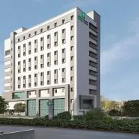 Holiday Inn Express Ahmedabad Prahlad Nagar by IHG, hótel í Ahmedabad