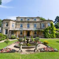 Dursley Chateau Sleeps 18 Pool WiFi, hotel in Dursley
