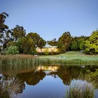 Raynella Alpaca Farmstay, hotelli kohteessa Gruyere