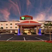 Holiday Inn Express Lake Wales North-Winter Haven by IHG, viešbutis mieste Leik Velsas