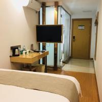 구이린 구이린 량장 국제공항 - KWL 근처 호텔 GreenTree Inn Guangxi Zhuang Autonomous Region Guilin Lingui District Luhu International Express Hotel