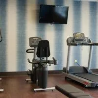 Holiday Inn Express & Suites Norwood by IHG, hotel sa Norwood