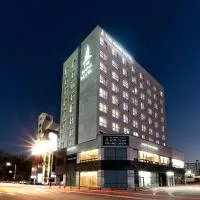 The Mains Hotel、チョナンのホテル