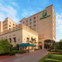 Holiday Inn Agra MG Road an IHG Hotel, hotel di Sanjay Place, Agra