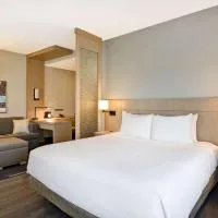 Hyatt Place Fresno, hotel en Fresno