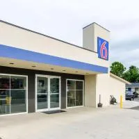 Motel 6-Troutville, VA، فندق في Troutville