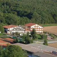 Hotel Waldeck mit Restaurant, hotell i Eppingen