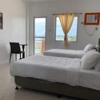 Arriyus Apartelle, hotel a Maya