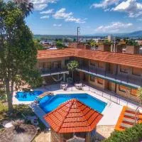 Hotel Carlos Paz、ヴィラ・カルロス・パスのホテル