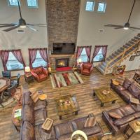 All-Encompassing Family Retreat Near Lake Texoma!