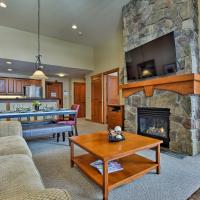 Ski-In and Ski-Out Solitude Resort Condo with Mtn Views!、Solitudeのホテル