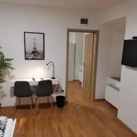 PUBYLAND ROOMS & APARTMENTS, ξενοδοχείο σε Rogatec