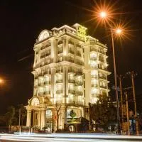 Manh Quan Luxury Hotel, hotel en Vĩnh Yên