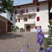 Da Valentina: Castelfondo'da bir otel