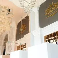 VARIMANTRA HOTEL، فندق في ناخون باتوم