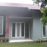 Villa Sahala Simanjuntak, hotel near Silangit International Airport - DTB, Balige