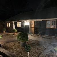 Cheesemans Farm Stables, hotel in Manston