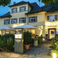 Boutique Hotel Friesinger, hótel í Kressbronn am Bodensee