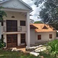 Casa Temporada Vila Residencial Furnas, Capitólio MG، فندق في Furnas
