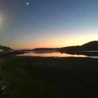 STUNNING LODGE - HOME FROM HOME Kippford, Dalbeattie, hotel in Dalbeattie