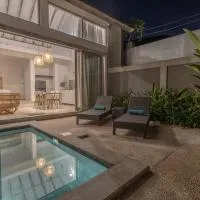 White Studio, villa with private pool Canggu
