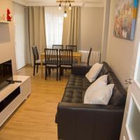 Apartamento Reus 2 - Parking gratuito, hotel near Reus Airport - REU, Reus